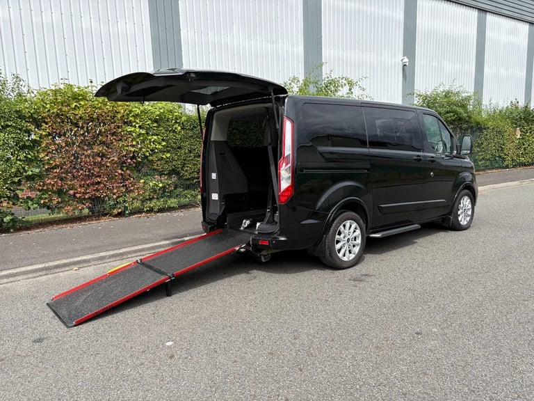 image for 2019 Ford Tourneo Transit Custom Titanium WAV 7 SEATS NEW WET BELT