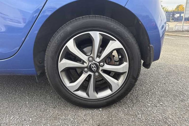 2019 Hyundai i10 1.0 Play Hatchback 5dr Petrol Manual Euro 6 (67 ps) Hatchback Petrol Manual