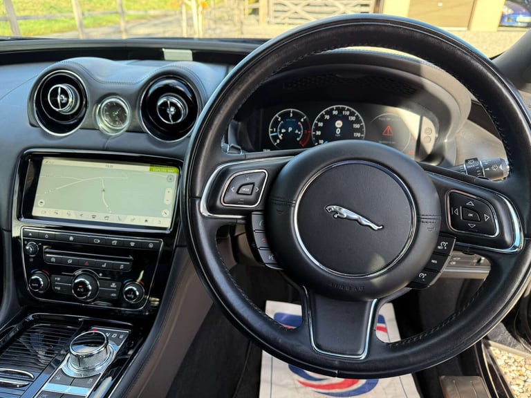 2020 Jaguar XJ 3.0d V6 Autobiography 4dr Auto [LWB] SALOON DIESEL Automatic