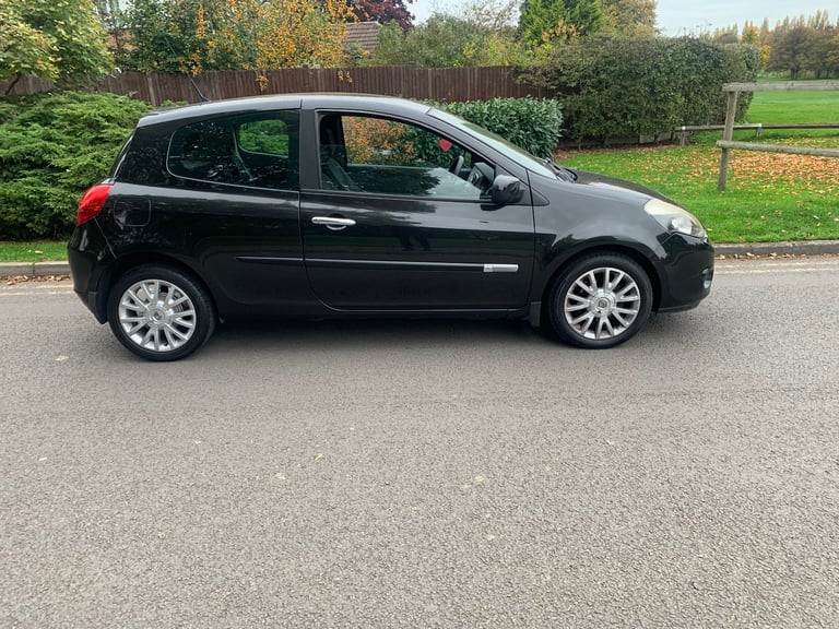 RENAULT CLIO 1.2 2009! ONLY 72k DRIVES WELL IDEAL FIRST CAR 