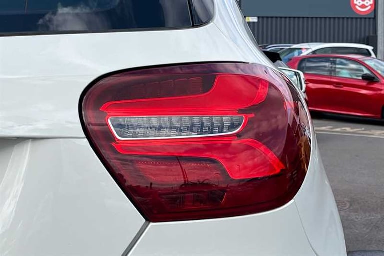 2018 Mercedes-Benz A-Class 1.5 A180d Sport (Premium) Hatchback 5dr Diesel 7G-DCT Euro 6 (s/s) (10...