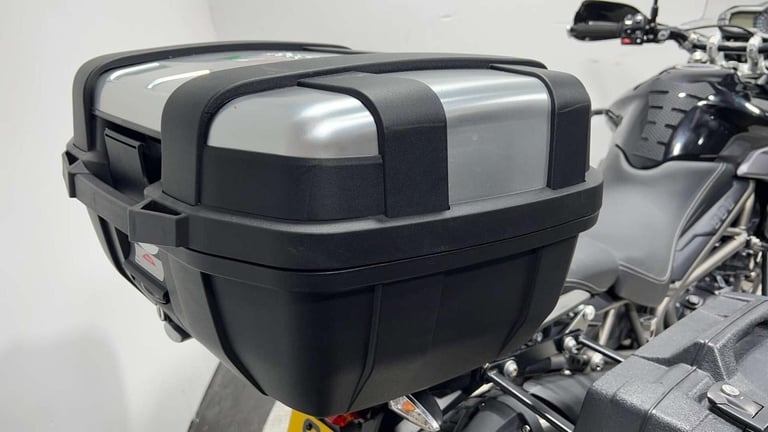 Triumph Explorer 1215 XC Adventure bike fully kitted mot warranty