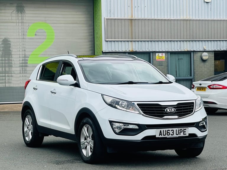 image for 2013 Kia Sportage 1.7 CRDi EcoDynamics 2 2WD Euro 5 (s/s) 5dr ESTATE Diesel Manual