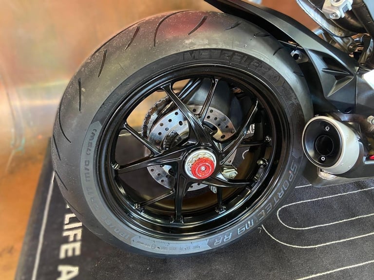 2021 Ducati Panigale V2 955 Euro 5