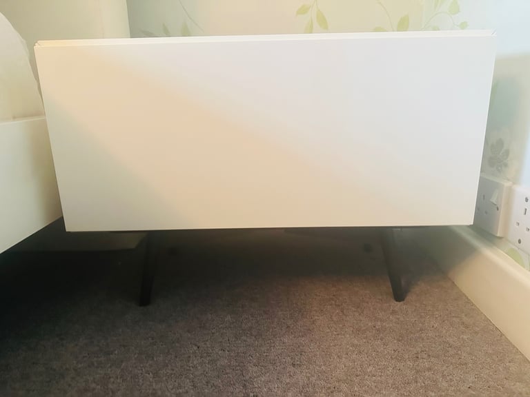 Bo Concept Bedside tables - Price is for 2.