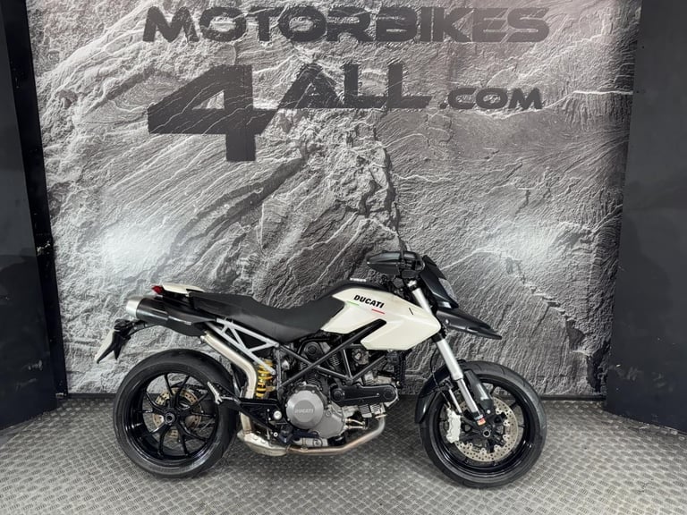image for DUCATI HYPERMOTARD 796 2011