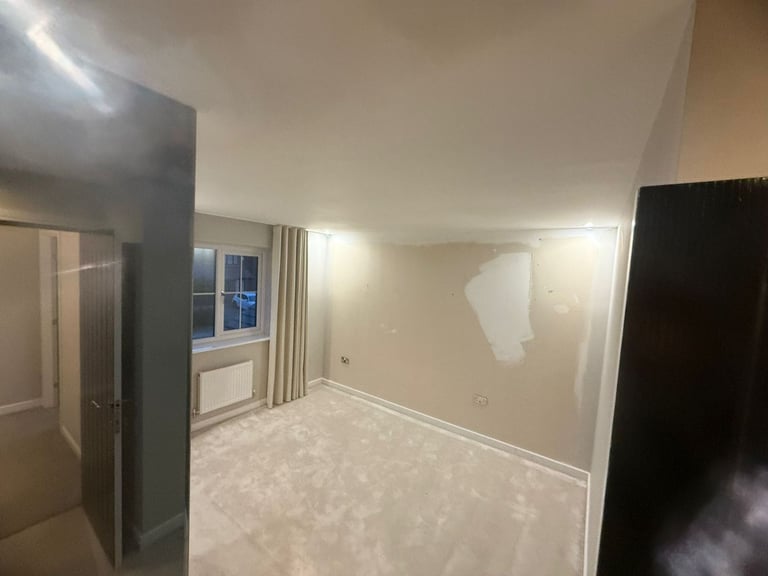 🏡 Spacious 4-Bed House for Rent – M28 1NU