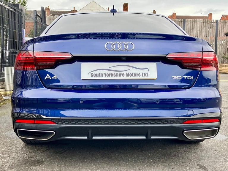 AUDI A4 2.0 TDI 30 Black Edition 2019