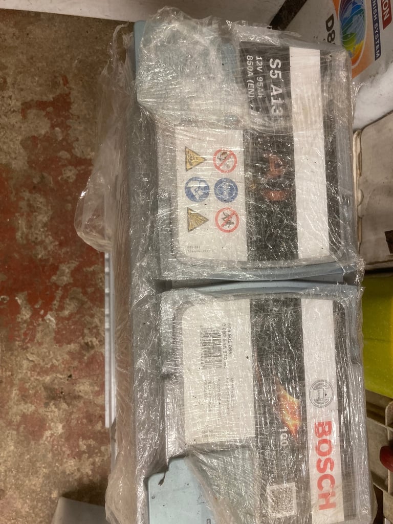 Bosch S5.A13 car battery 