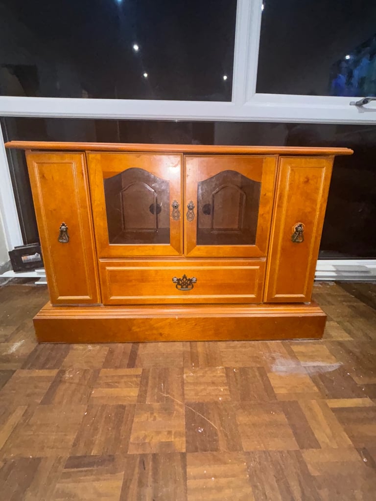 Tv Cabinet 