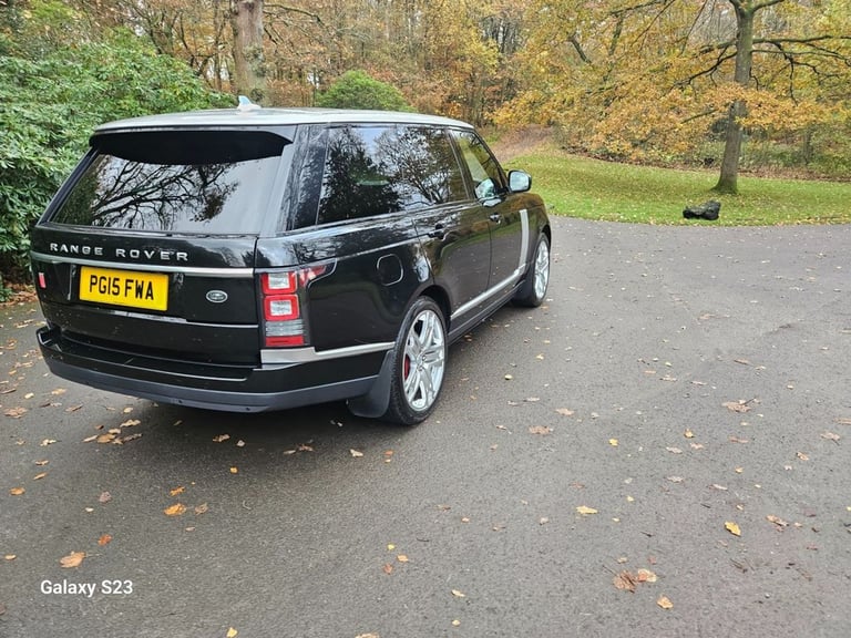 2015 Land Rover Range Rover 3.0 TDV6 Vogue 4dr Auto ESTATE DIESEL Automatic
