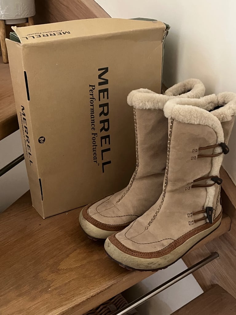 Merrell SPIRIT TIBET HIGH Polartec Thinsulate Boots – Size 7