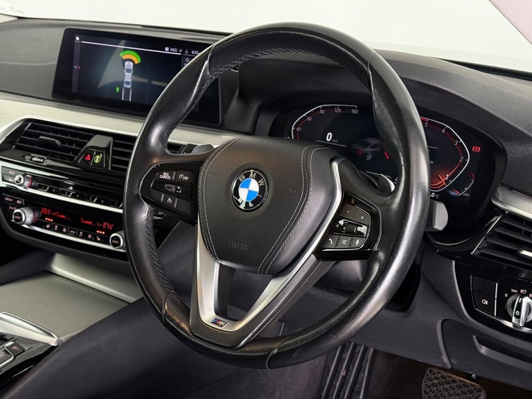 2020 BMW 5 Series 520d SE 4dr Auto SALOON DIESEL Automatic
