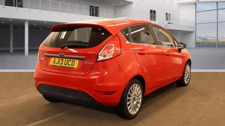 2013 Ford Fiesta 1.0T EcoBoost Titanium Euro 5 (s/s) 5dr HATCHBACK Petrol Manual