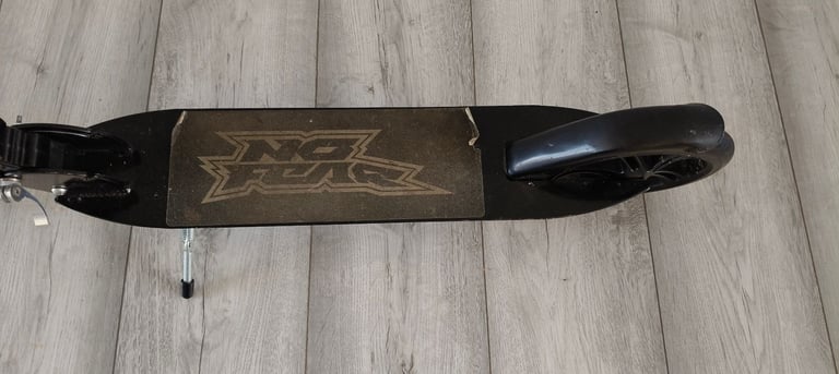 No Fear foldable scooter with holding strap over 7 years