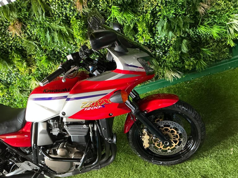 Kawasaki Zxr1200 free delivery 