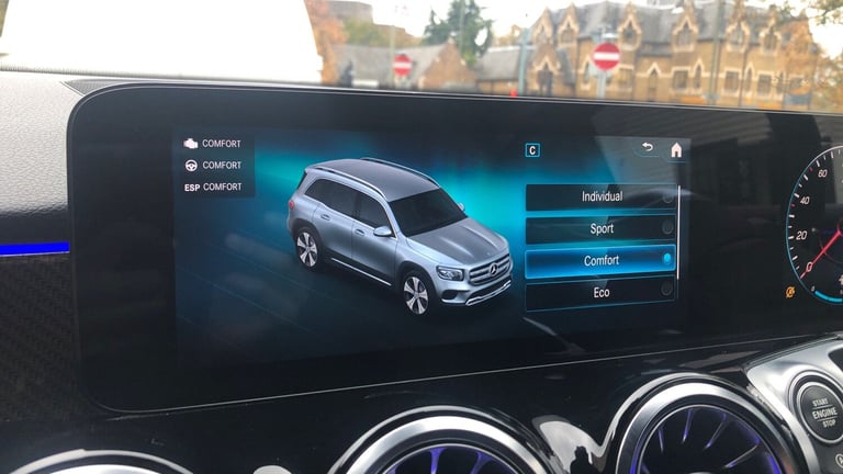 2021 Mercedes-Benz GLB GLB 220 AMG LINE PREM D 4 Estate Diesel Automatic