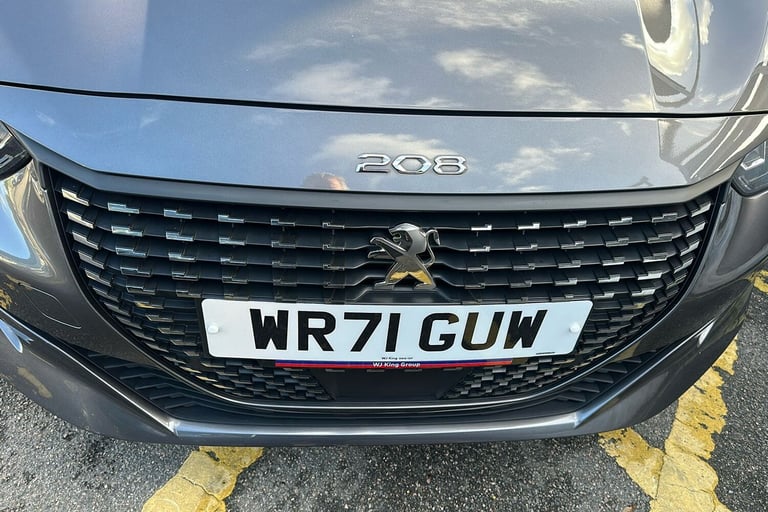  Peugeot 208 1.2 Puretech Allure Premium Hatchback 5dr Petrol Manual Euro 6 s/s