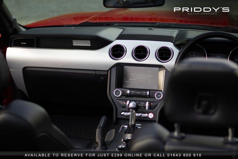 FORD MUSTANG 5.0 V8 GT - 5.0 V8 GT - Roof down, V8 roaring, country roads. It