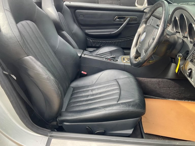 2002 Mercedes-Benz SLK 3.2 SLK32 AMG 2dr CONVERTIBLE Petrol Automatic