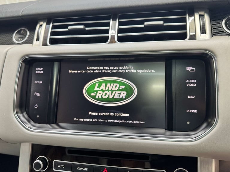 2015 Land Rover Range Rover 4.4 SDV8 Vogue SE 4dr Auto ESTATE DIESEL Automatic