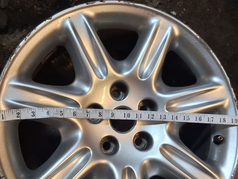 Jaguar alloy wheel