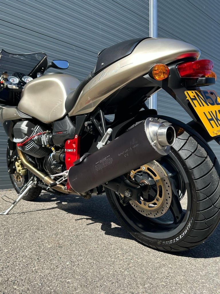 MOTO GUZZI LE MANS SPORT ROSSO CORSA 2002 Petrol Manual in Silver