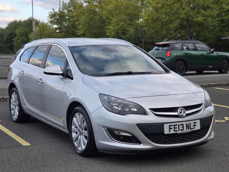 2013 Vauxhall Astra 1.7 CDTi ecoFLEX SE Sports Tourer Euro 5 (s/s) 5dr ESTATE Diesel Manual