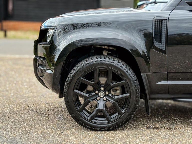  Land Rover Defender 90 3.0 D250 MHEV Hard Top SUV Auto 4WD SWB Euro 6 (s/s) 3dr Diesel Automatic