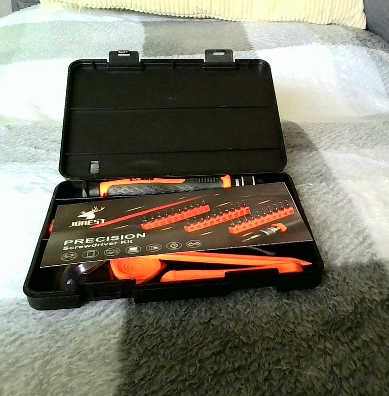 image for HAS TO GO OR GO IN BIN - PRECISION SCREWDRIVER SETS X 3 ALL TOGETHER ON 1 ADVERT