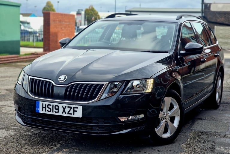 Skoda, OCTAVIA, Estate, 2019, Manual, 999 (cc), 5 doors