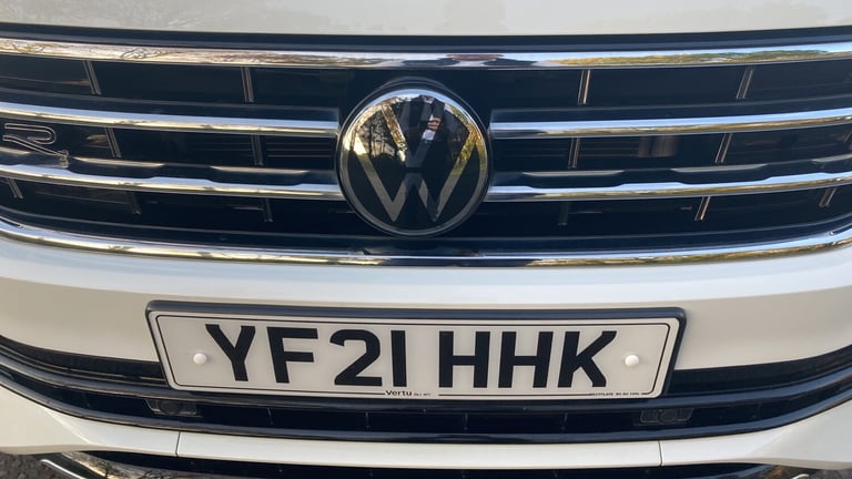 2021 Volkswagen Tiguan 2.0 TDI R-Line 5dr DSG Diesel Estate Estate Diesel Automatic