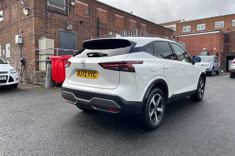 2022 Nissan Qashqai 1.3 DIG-T MH N-CONNECTA 5DR Hatchback Petrol Manual