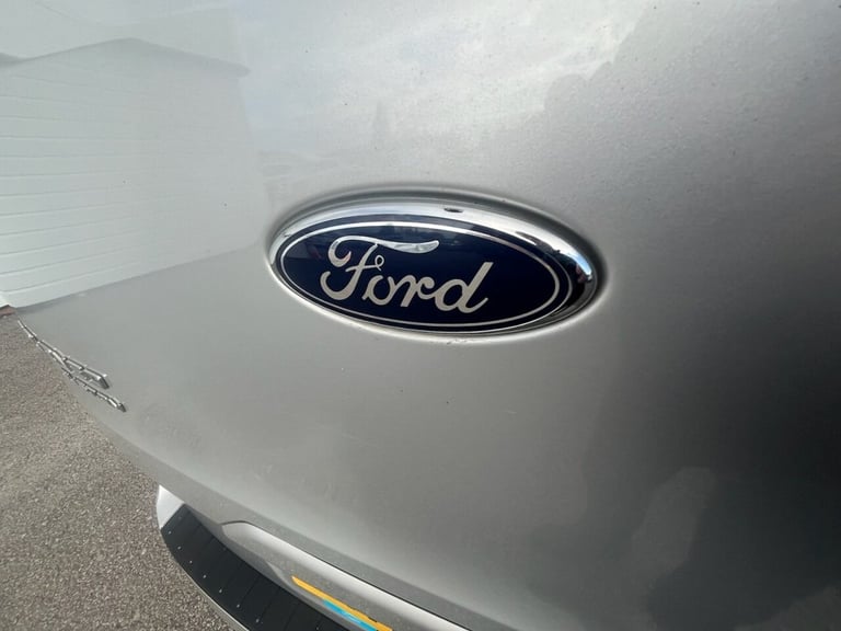 2022 Ford Tourneo Custom 2.0 EcoBlue 130ps L/R 8 Seater Titanium Auto MPV DIESEL Automatic