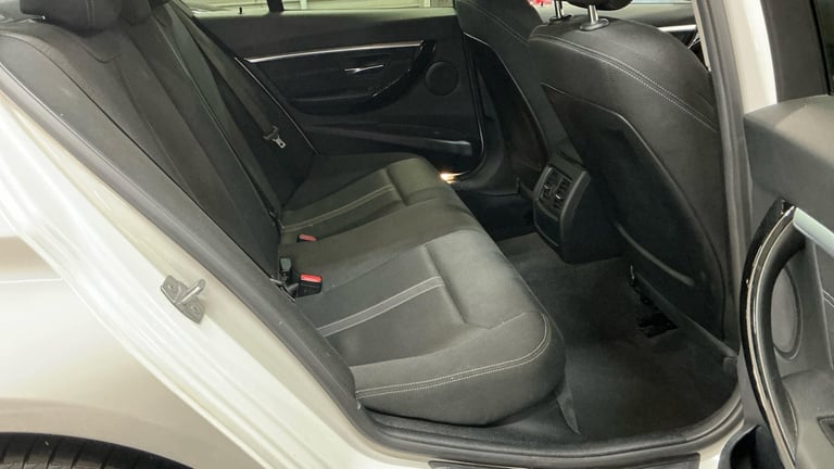 2016 BMW 3 Series 2.0 320d Sport Auto Euro 6 (s/s) 4dr SALOON Diesel Automatic