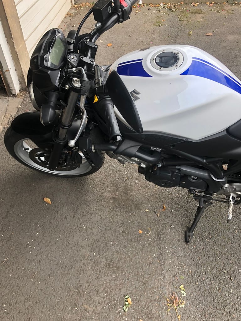 Suzuki, SV, 2016, 645 (cc)