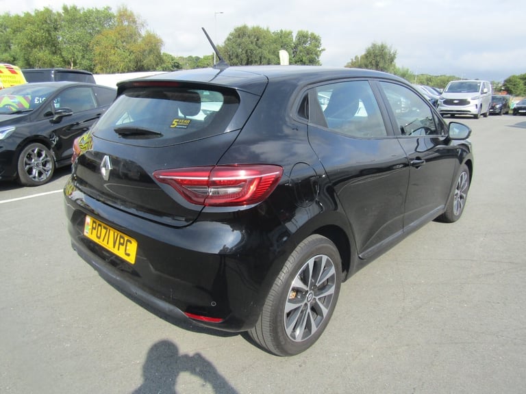 2021 Renault Clio 1.0 TCe 90 Iconic 5dr - Low Miles - Great Value! REDUCED!! Hatchback Petrol Manual