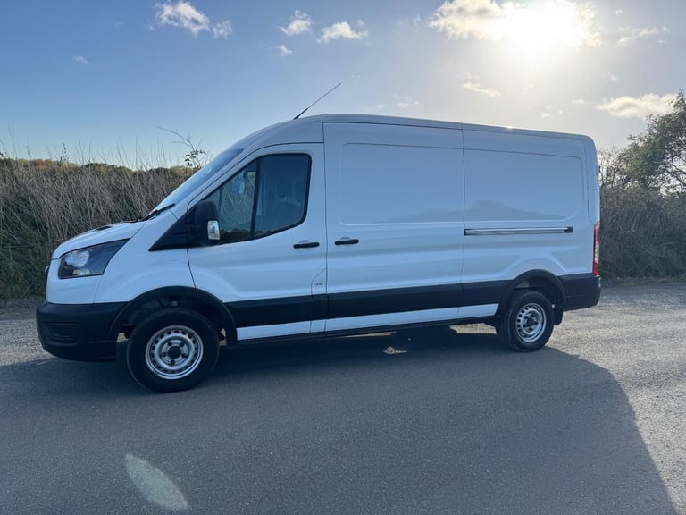 Ford Transit 2.0 350 EcoBlue Leader Panel Van 5dr Aircon Diesel Manua... 2022/22