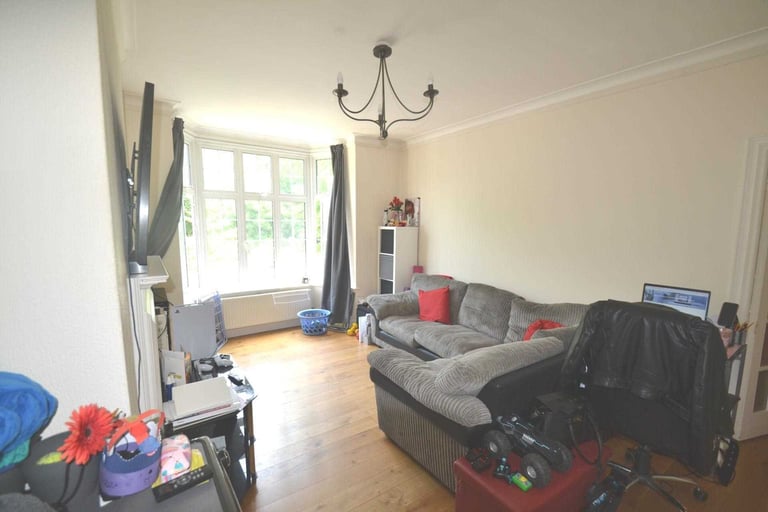 2 bedroom house in Ealing, Greystoke Court W5 1EN in Ealing, London