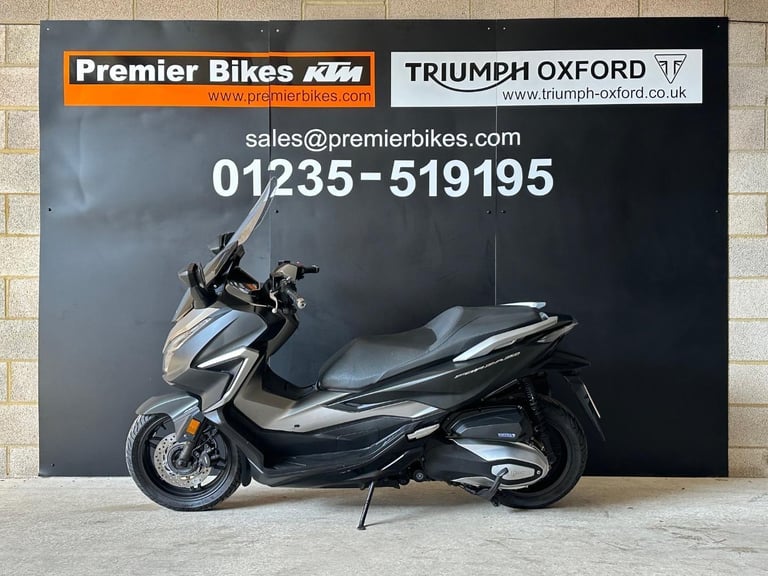 GORGEOUS ONE OWNER 2021/21 HONDA FORZA 350 MOTORCYCLE 