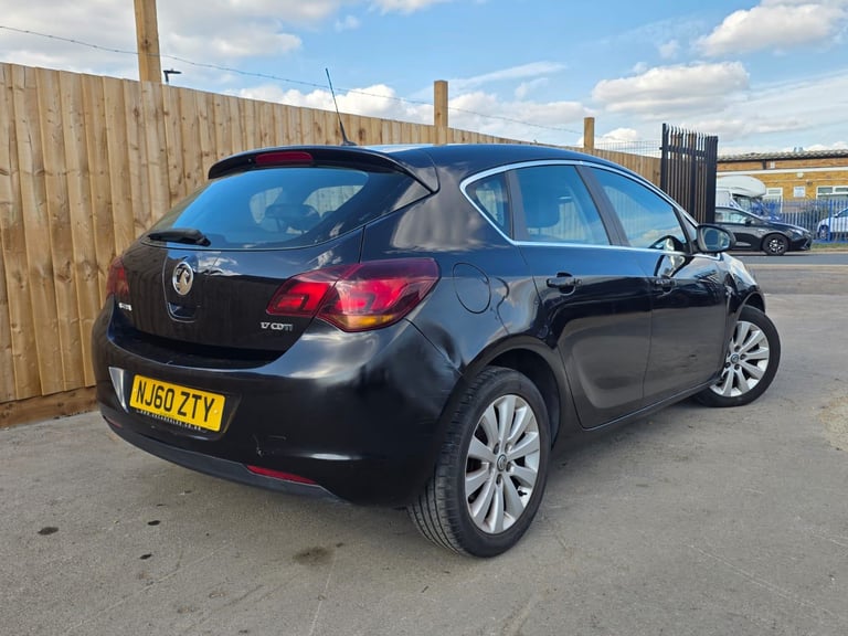 Vauxhall, ASTRA, Hatchback, 2010, Manual, 1686 (cc), 5 doors