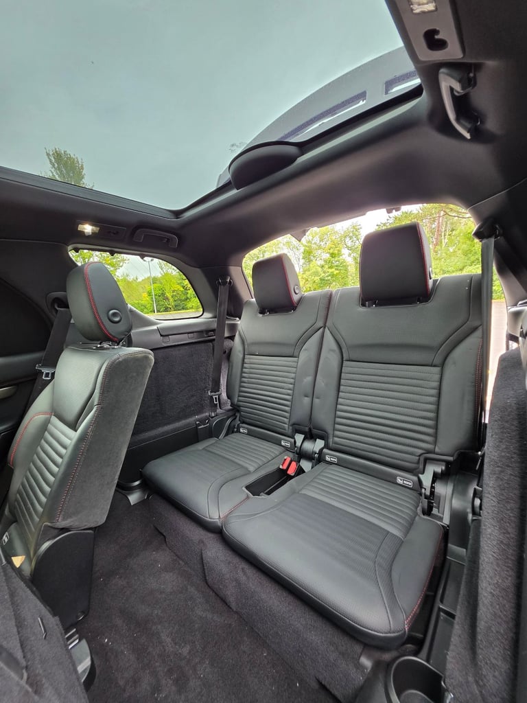  2017 Land Rover Discovery 3.0 TD6 HSE Luxury (7-Seater, Auto)