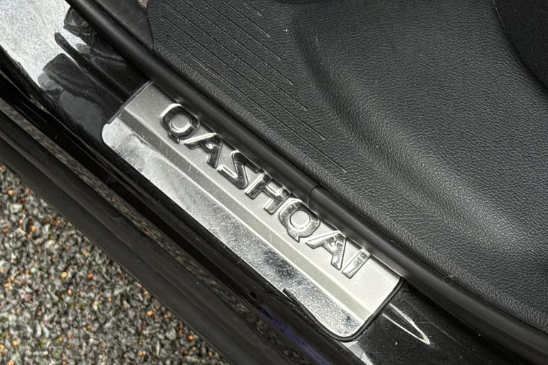 2022 Nissan Qashqai 1.3 DIG-T MHEV N-Connecta XTRON Euro 6 (s/s) 5dr SUV PETROL Automatic