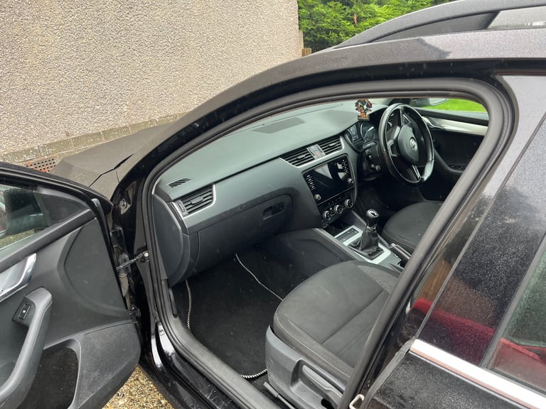 Skoda, OCTAVIA, Estate, 2018, Manual, 1598 (cc), 5 doors