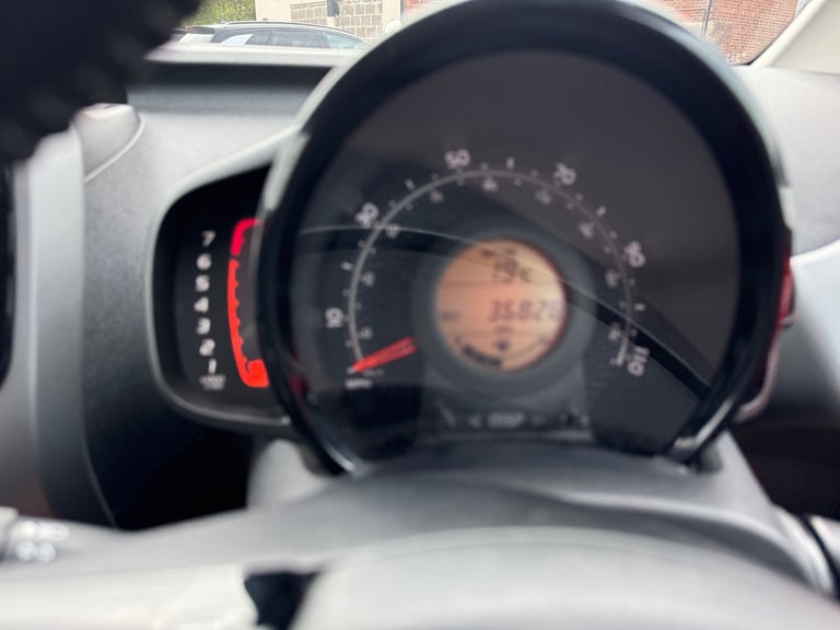 2020 70 Toyota Aygo 1.0 VVT-i X-Play TSS 5dr with only 36k miles