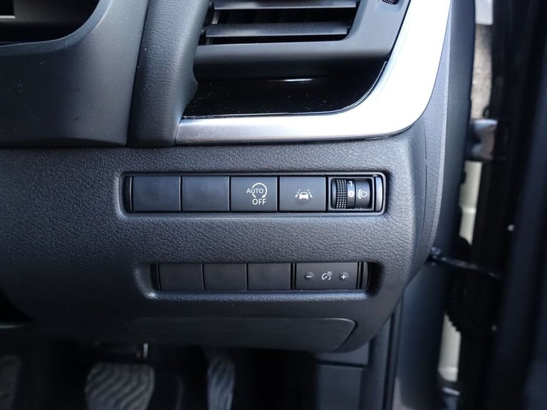 2023 Nissan Qashqai 1.3 DIG-T MHEV N-Connecta SUV 5dr Petrol Hybrid XTRON Euro 6 (s/s) (158 ps) H...