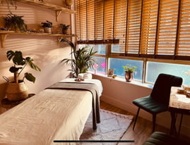 THERAPY SPACE IN NORWICH CITY CENTRE FROM £10PH!
