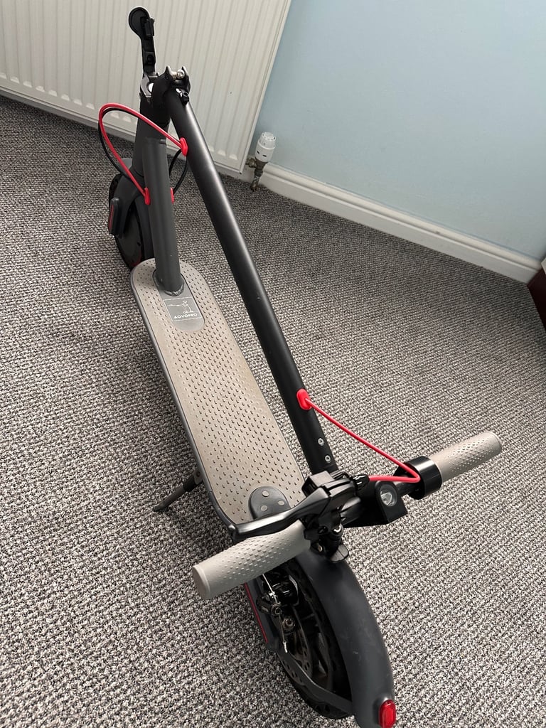 AOVO PRO ELECTRIC SCOOTER