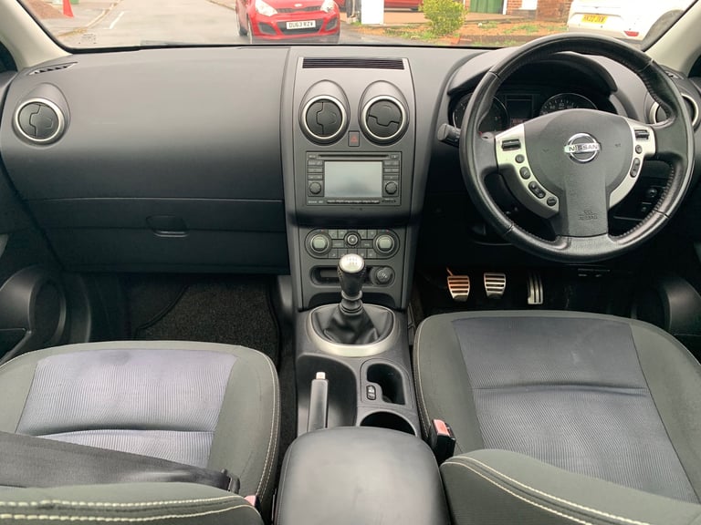 Nissan, QASHQAI, Hatchback, 2012, Manual, 1461 (cc), 5 doors