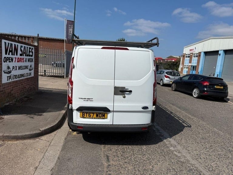 2018 67 FORD TRANSIT CUSTOM 2.0 TDCI 290 PANEL VAN 5DR DIESEL MANUAL L1 H1 (157